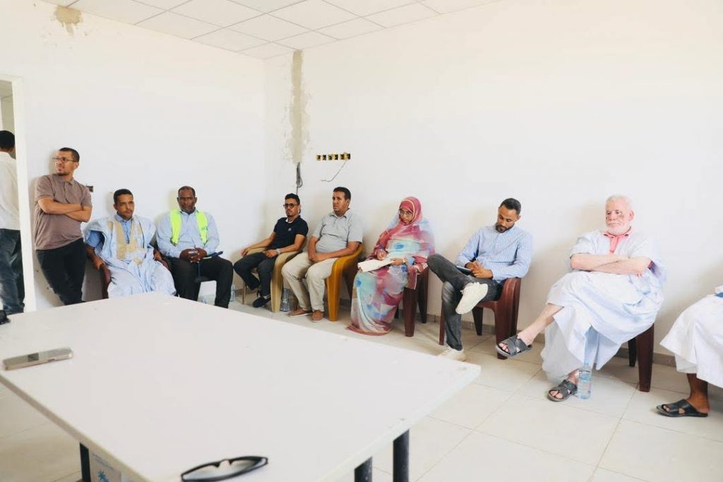 الوكالة الوطنية لتنفيذ ومتابعة المشاريع تستعرض أمام شركات الأشغال تجربتها في تشييد مركز التيسير الصحي