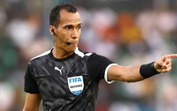 الحكم الموريتاني”دحان بيده” ضمن قائمة حكام مباريات كأس العالم 2026