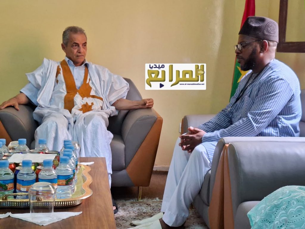 نواذيبو: النائب والعمدة”القاسم بلالي” يستقبل وفدًا من معهد ESIG