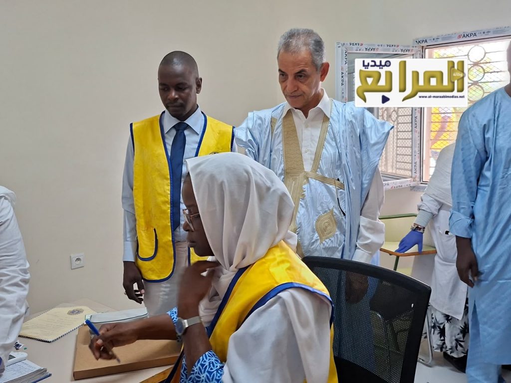 تكريم نائب وعمدة نواذيبو “القاسم بلالي”تقديرًا لجهوده في دعم العمل الصحي